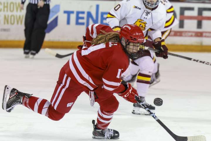 Major penalty costs Bulldogs in loss at Wisconsin