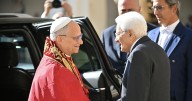 León XIV aborda el descenso de la natalidad y la protección de la vida en su visita al presidente Mattarella