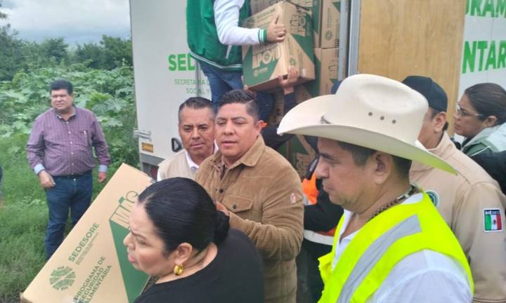 Gobernador Ricardo Gallardo supervisa atención a familias afectadas en la huasteca