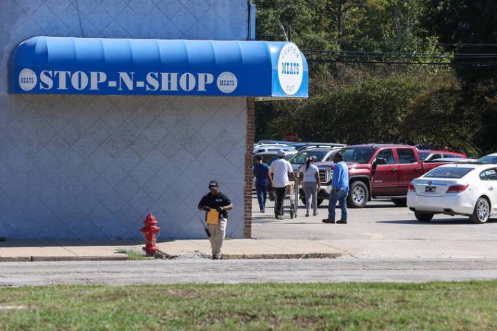 At least 8 dead and others wounded in multiple Mississippi shootings