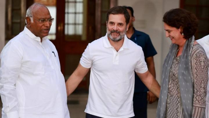 Amid Mahagathbandhan rift, Rahul, Priyanka, Kharge to lead Congress's Bihar blitz