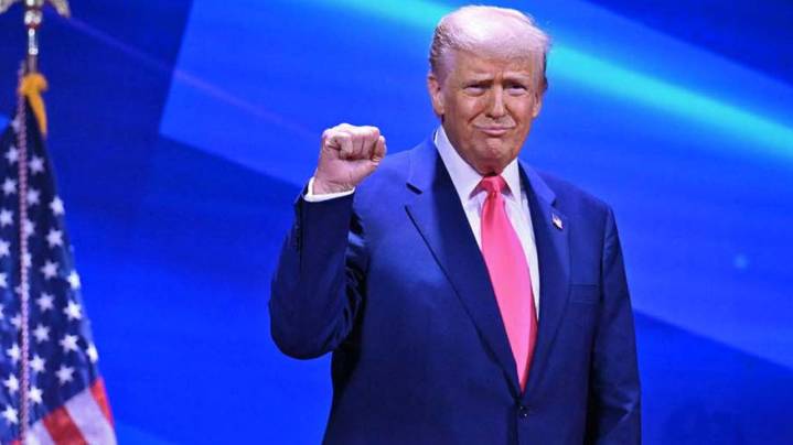 Trump envía tropas a la ciudad de Chicago luego de declararla como "zona de guerra"