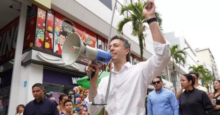 Daniel Quintero dice que nunca autorizó su inscripción a los partidos Polo, Comunista y Unión