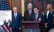 Pressure builds on Congress to end the shutdown, but a quick breakthrough appears unlikely