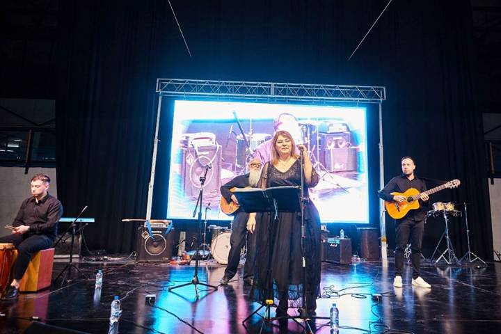 Seis cantoras sureñas presentan “Mujer Patagonia”