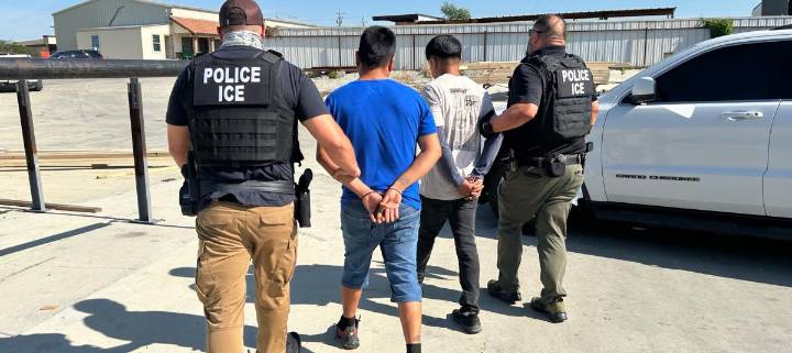 Trump dice que “volverán” los coreanos deportados de Hyundai