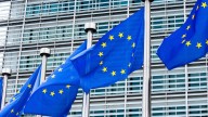 Bruselas expedienta a España por las multas a las aerolíneas que cobran por el equipaje de mano