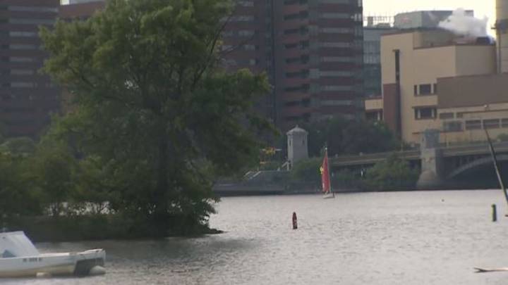 Bacteria advisory lifted ahead of Head of the Charles Regatta