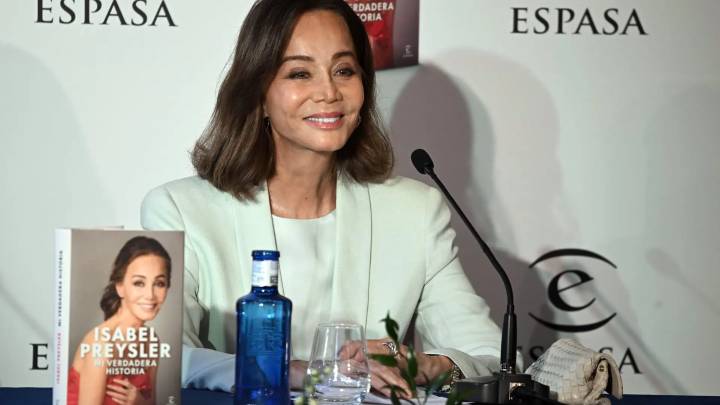 La presentación del libro de memorias de Isabel