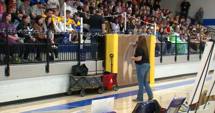 Parents, counselors discuss impact of fentanyl for Red Ribbon Week