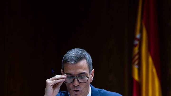 Pedro Sánchez intenta zafarse de la corrupción con la fórmula "no me consta"