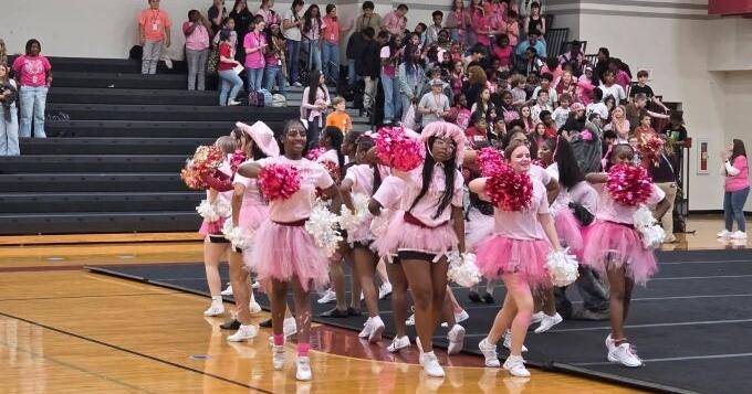 Jasper Junior High cheerleaders go pink for Breast Cancer Awareness Month