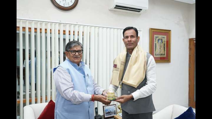 New chief secy arrives, to assume charge tomorrow