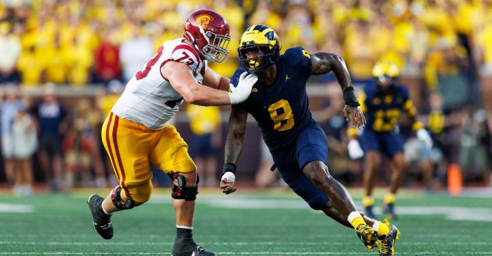 Betting odds released for Michigan Football vs USC