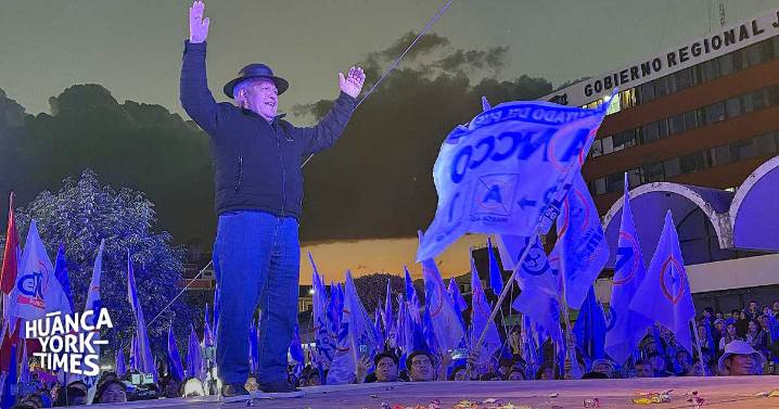 César Acuña alega que reunión fue “espontánea”, pero el JNE confirma que hizo proselitismo en Huancayo