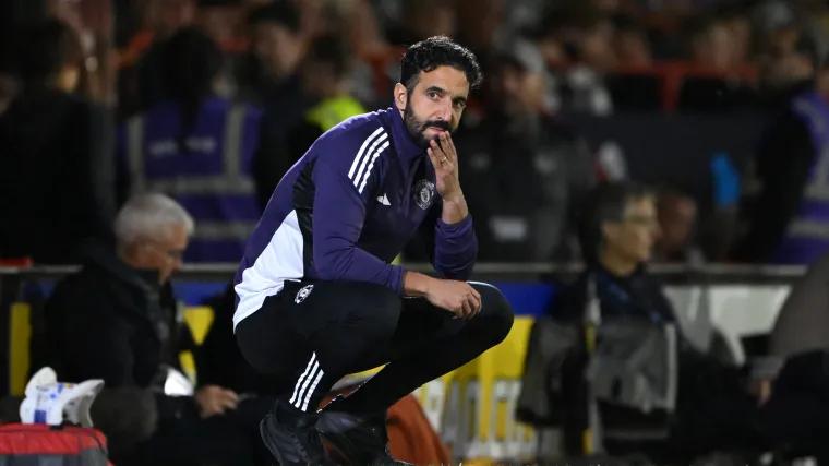 Man United hit with bad news as Premier League club rules out sale of key target