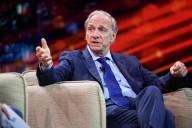 US warned of problem with 60% of workforce