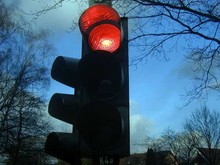 Tren atascado en vías al este del West Loop bloqueó principales intersecciones de Houston
