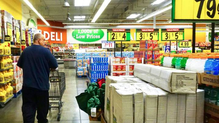 Cierre de Gobierno en EEUU amenaza cupones de alimentos de 40 millones de personas
