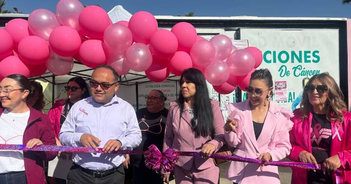 Instalan Módulo Rosa en Macroplaza para detección temprana de cáncer de mama
