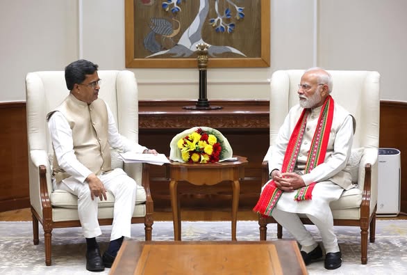 CM Meets PM Modi, Seeks Support for Key Development Projects