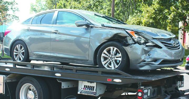 MPD investigates 15th and Main collision