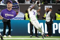 Vikings' Jordan Addison catches game-winning TD after first