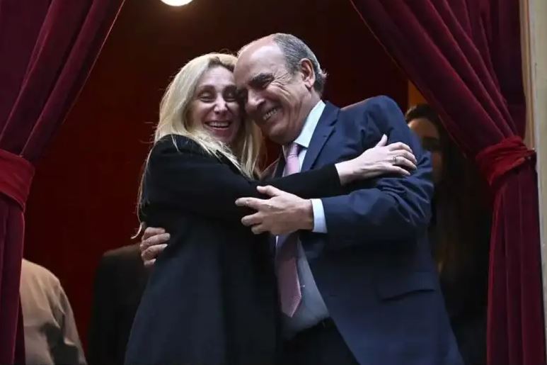 La Libertad Avanza busca postergar el debate del Presupuesto 2026