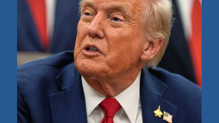 The Latest: Vote to end government shutdown fails as Democrats hold firm on health care demands