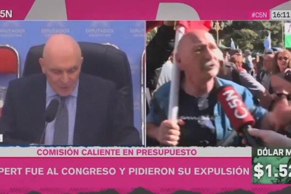 "Son todos narcos": el hit contra Espert y el gobierno de Milei que se cantó en la marcha de los jubilados