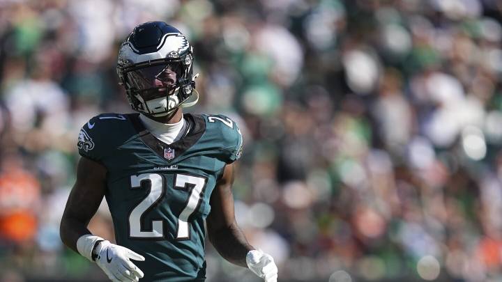 Quinyon Mitchell, Landon Dickerson were limited participants in Wednesday's practice