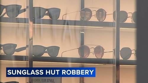 Sunglass Hut worker assaulted with bear spray in Evesham Twp., New Jersey robbery