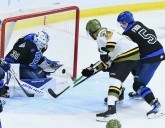 Brampton Steelheads edge out North Bay Battalion