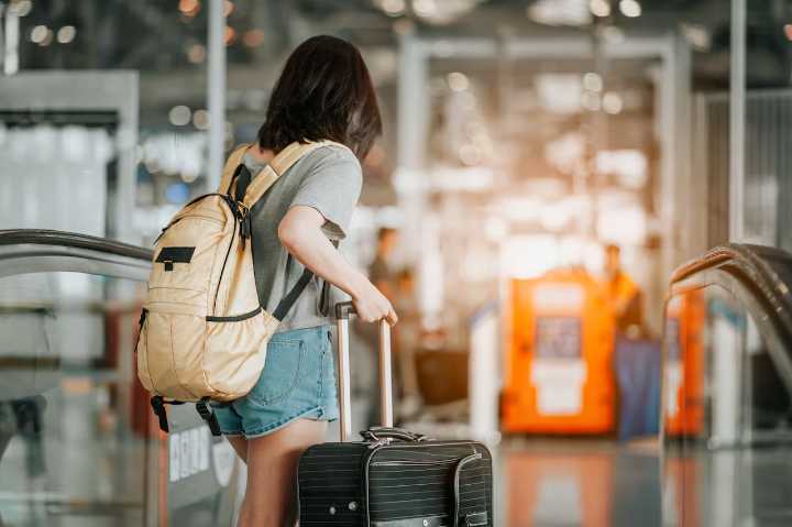Agencia de viajes en Cali cierra sin aviso, clientes preocupados por presunta estafa