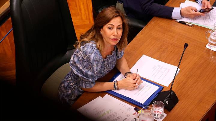 Chueca defiende los "espacios seguros" y Alegría acusa al PP de "asumir" el discurso de Vox