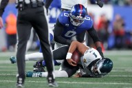 Giants defense’s open lines of communications paying dividends