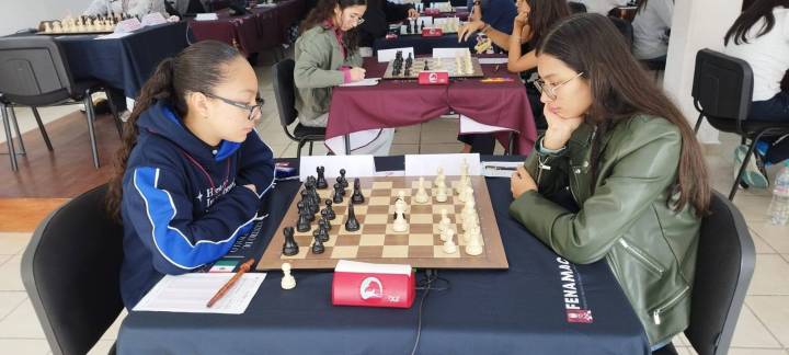 Continúa Mía Fernanda haciendo historia en el ajedrez