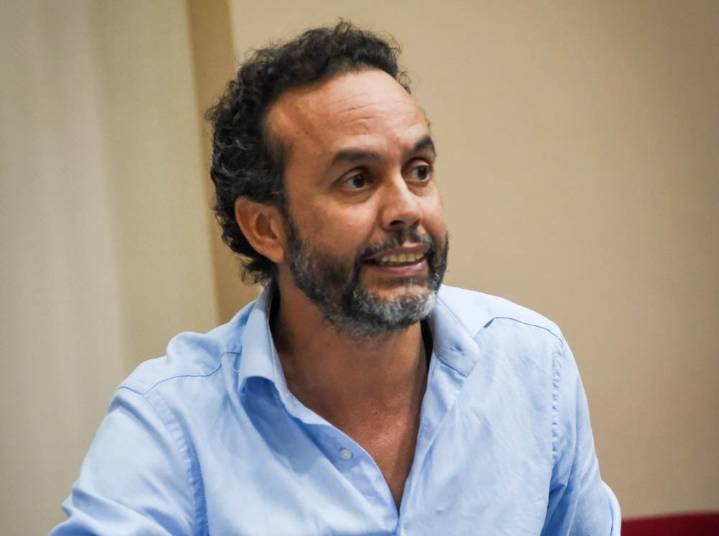 Genoni: “¿Te pasa que ya no llegás? No sos vos, son los precios, los sueldos y las tarjetas”