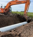 Realizan mantenimiento de caminos en San Enrique