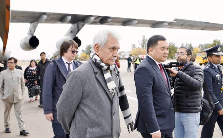 LG in Russia to reclaim Buddha relic