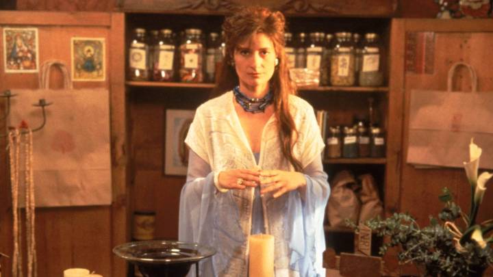'90s Kids, Conjure Some Nostalgia This Halloween by Streaming Your Favorite Cult Horror Hit for Free
