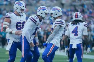 FanDuel promo code: Bet $5, get $300 in bonus bets if your bet wins for Week 9 of the NFL season