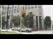 Employee arrested for gun at courthouse