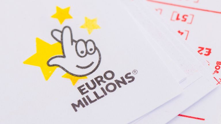 Single UK ticket-holder wins £26m EuroMillions jackpot