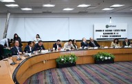Comisión de Hacienda aprueba vigencia de 20 años a patentes aduaneras contra los 10 que proponía Sheinbaum