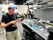From War Dogs cosplay to Pentagon contracts: Simoni’s rise