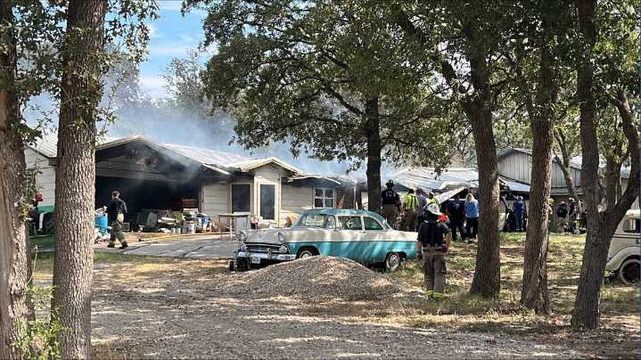 Waco fire crews responding to 'major emergency fire' on Longhorn Parkway in Axtell