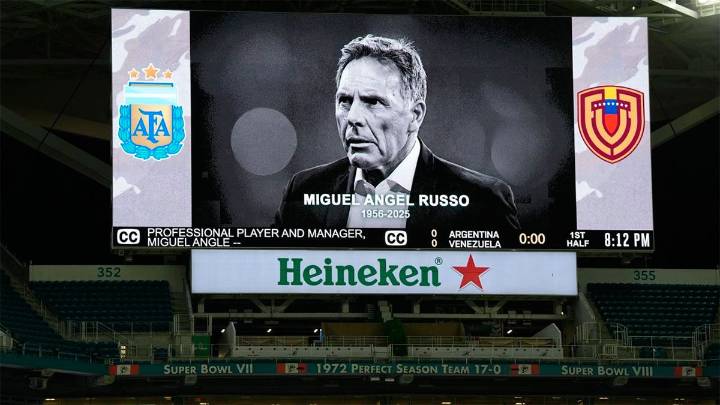 El emotivo minuto de silencio en Miami por Miguel Ángel Russo antes del partido entre Argentina y Venezuela