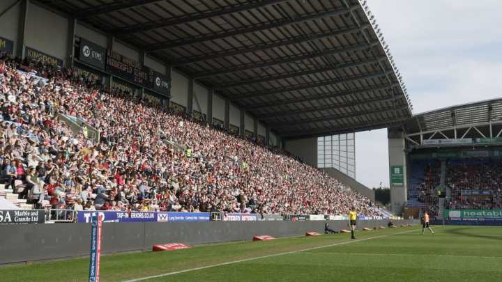 Super League semi-finals: Wigan Warriors claim Leigh Leopards pull out of fixture over ticketing dispute