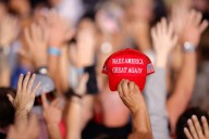 'Fetish for hierarchy': Ex-GOP strategist says MAGA text leak revealed 'loyalty oath'
